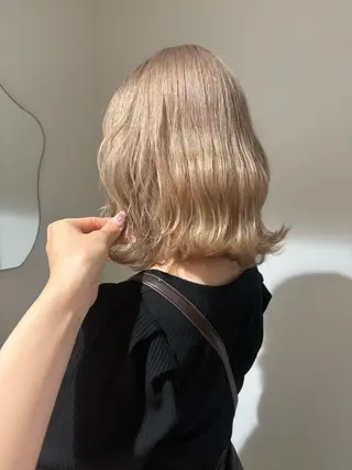 ミディアム nonoka/ ブリーチ/モニカのヘアスタイル