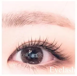 マツエク・マツパ eyelash&eyebrow Luminous所属・Luminous まつげ&眉毛 専門店のマツエク・マツパデザイン