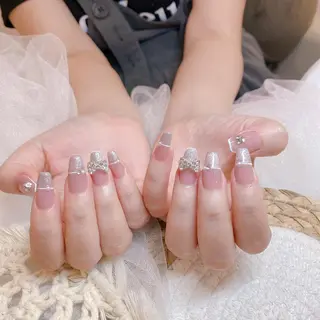 ネイル Elsias 詩織のマツエク・マツパデザイン