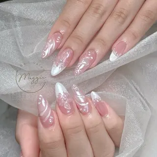 ネイル Maggie Nail🦩のネイルデザイン