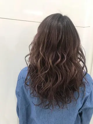 セミロング カラー パーマ ヘアアレンジ 垢抜けのプロ🪄 honoのヘアスタイル