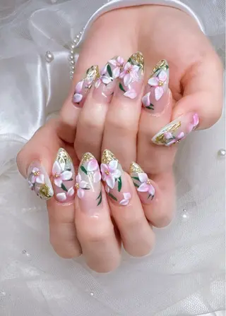 ネイル 高島 夏海のネイルデザイン