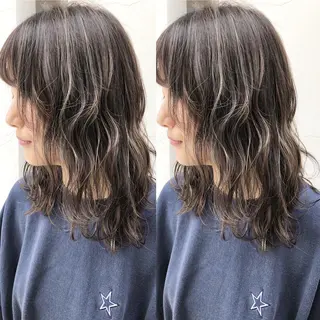セミロング カラー 具志 正太のヘアスタイル