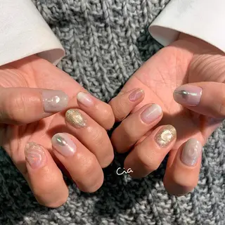 ネイル Cia (シア)所属・AYAKA ICHIHARAの眉毛・アイブロウイメージ