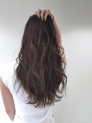 ロング Noe心斎橋所属・Noe心斎橋 堀田 朋宏のヘアスタイル