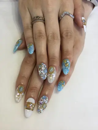 ネイル 💎🐰 saki. m 🐰💎のネイルデザイン