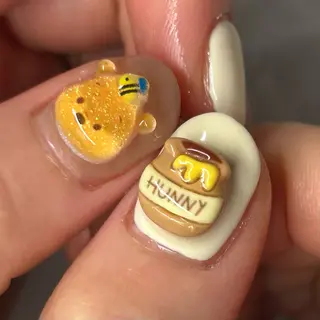 ネイル ten nail salon　かえでのネイルデザイン
