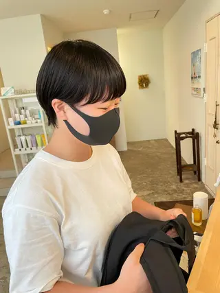 ショート ヒナゴ トヨカズのヘアスタイル