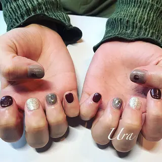 ネイル UrakoNail 《nail》のネイルデザイン
