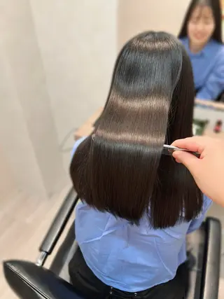 セミロング パーマ AIconic nagoya所属・縮毛矯正/ レイヤー/ミディアムのヘアスタイル