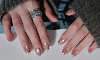 ネイル U nail 🩷新宿店のネイルデザイン