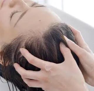 吉田 夢のヘアスタイル