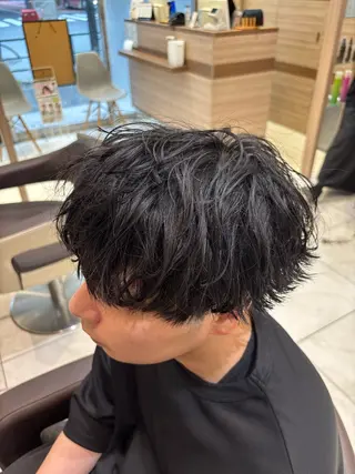 パーマ メンズ 山本 侑平のヘアスタイル