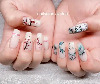 ネイル R inのネイルデザイン