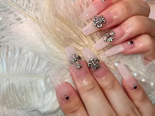 ネイル Glow Nail スカルプ専門店のネイルデザイン