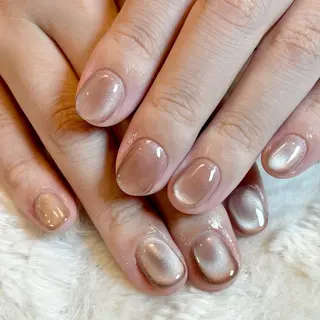 ネイル Lelole 🫧マグネット🫧のネイルデザイン