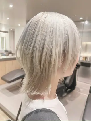 ショート grow 榎本のヘアスタイル