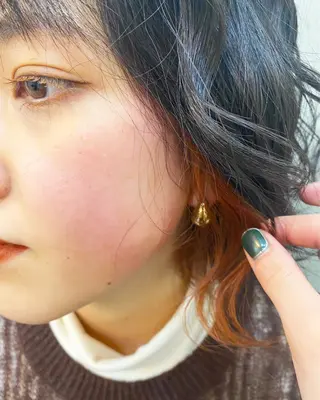 ショート カラー ヘアアレンジ 志賀 あずみのヘアスタイル