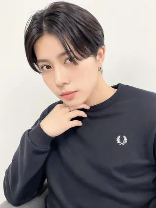 メンズ パーマ🤍メンズヘア 韓国🤍YUYAKAのヘアスタイル