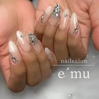 ネイル nailsalon e´muのネイルデザイン