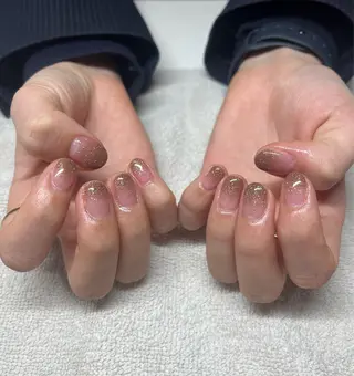 ネイル ネイルズミンティア江坂所属・長田 千里のネイルデザイン