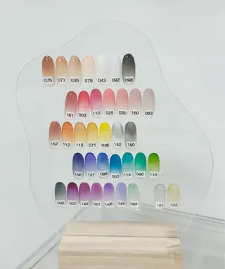 ネイル Rino nail所属・♡ ♡のネイルデザイン