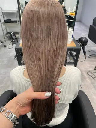 ロング カラー 心斎橋/ブリーチ minamiのヘアスタイル