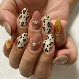 ネイル Rire_eye+beauty_nail所属・Rire_ nail_yukiのネイルデザイン