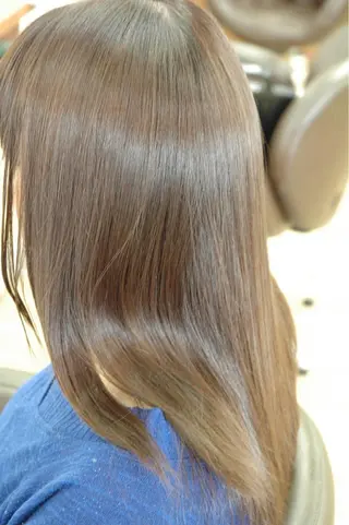 カラー KOWA 柳生のヘアスタイル