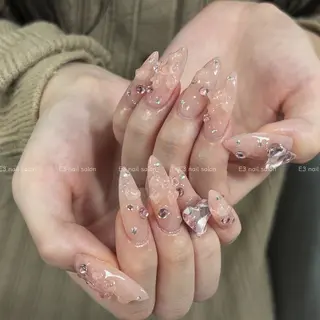ネイル E3 Nail Salon所属・山口 奈々のネイルデザイン