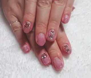 ネイル t. yoshizawaのネイルデザイン