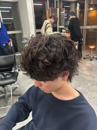 パーマ メンズ メンズ特化✨️ 韓国風パーマ🔥一八のヘアスタイル