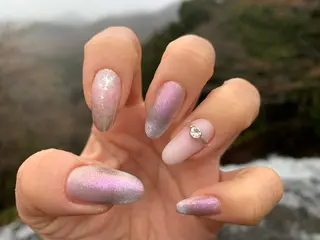 ネイル 手塚 里奈のネイルデザイン