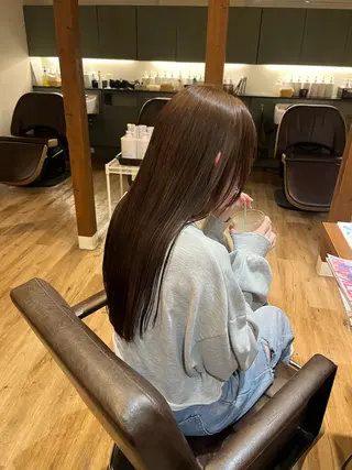 カラー ArayZ所属・太田 和奏のヘアスタイル