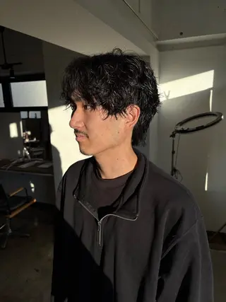 ショート パーマ メンズ become men's hair 名駅店所属・名駅/フェザーパーマ 韓国ヘア/森岡のヘアスタイル