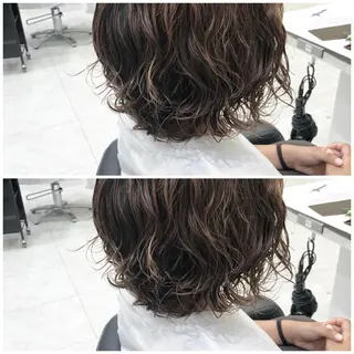 ミディアム パーマ 岸 保奈美のヘアスタイル