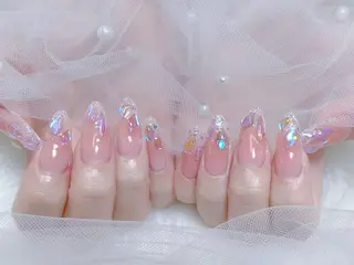 ネイル 🦋 MiKi 🦋 ネイルサロンのネイルデザイン