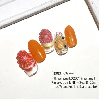 ネイル 廣瀬 真奈美のネイルデザイン