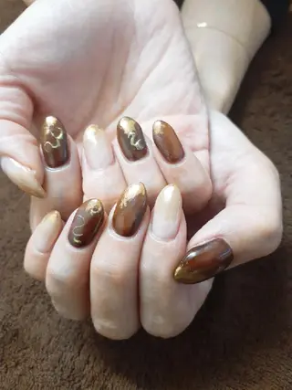 ネイル serapia所属・新家 美紀のネイルデザイン