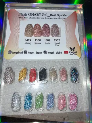 ネイル Legit nail salonのネイルデザイン