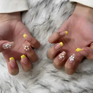 セミロング mao .のネイルデザイン