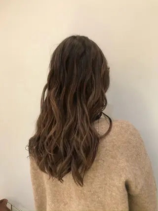 ロング カラー TELA HAIR南流山店所属・TELA HAIR Annaのヘアスタイル