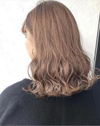 セミロング 亀川蓮 Agu hairのヘアスタイル