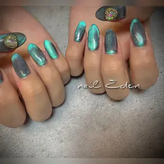 ネイル Eden　private nail saron所属・Eden ♾️のネイルデザイン
