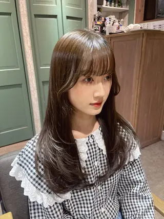 ロング カラー 石川 聖奈のヘアスタイル