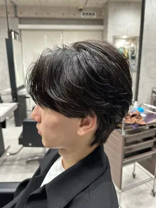 ショート パーマ メンズ ユウ🪄 パーマ指名No1のヘアスタイル