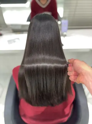 ロング ブリーチなし透明感 ×縮毛矯正🤍ユウのヘアスタイル