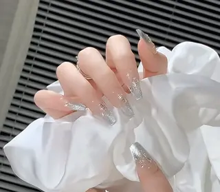 ネイル 小方 サトミのネイルデザイン