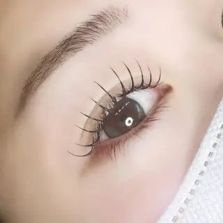 マツエク・マツパ na2nails&eye salon【ナツネイルズ&アイサロン】所属・eyelist Yのマツエク・マツパデザイン