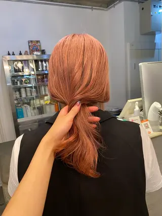 ミディアム カラー vixus  the bay所属・vixus mamiのヘアスタイル